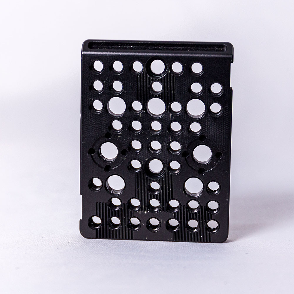 Image for Smallrig 2056 Top Plate for Canon C200 hero section